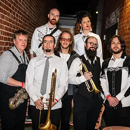 Brunch with King Cabbage Brass Band
