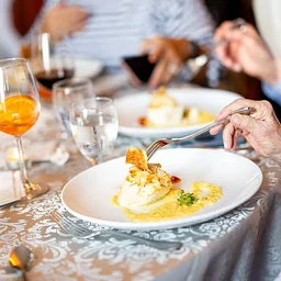TEN: Guest Chef Dinner – TBD