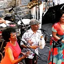 Groovin’ In The Garden with Salsa del Soul + Rosa Frida Food Truck