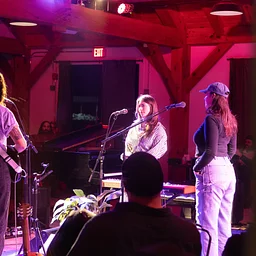 Live in the Round: Nest Sessions hosted by Aubrey Haddard and Jose Lopez