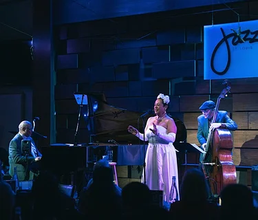 An Evening with Madra Thomas