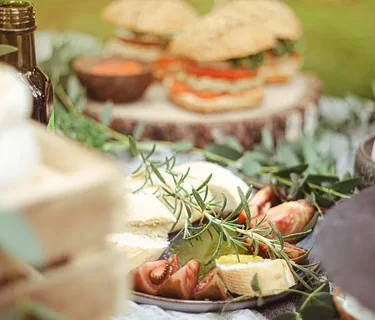 Farmer’s Lunch 3.28