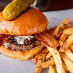 Industry Night at Buttonwood Grill