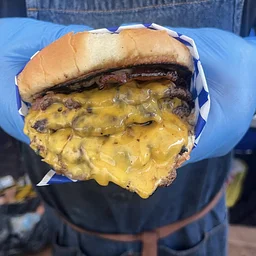Food Truck: Smash Crispy Burger