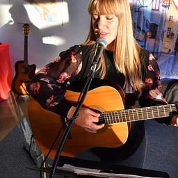 Karen Woerner