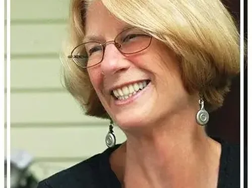 Freeport Folio: Open Mic Poetry Series