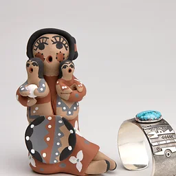 7th Annual Holiday Art Market (Free)