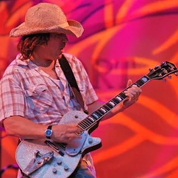 Friday Live Music Series – John McNutt