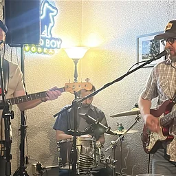 LIVE MUSIC: Blue Rhythm Trio