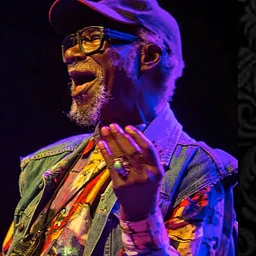 KEEP THE BLUES with THE MUD STOMPERS featuring LESTER CHAMBERS