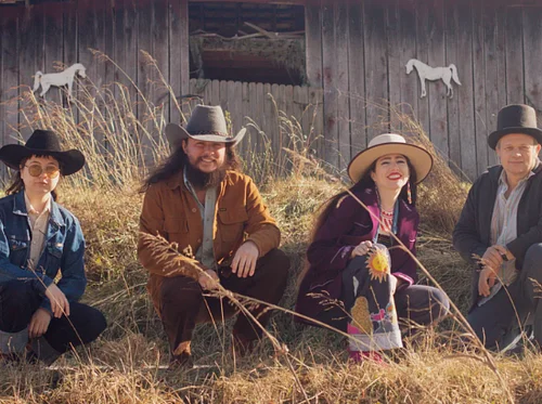 Martha Spencer & The Wonderland Country Band