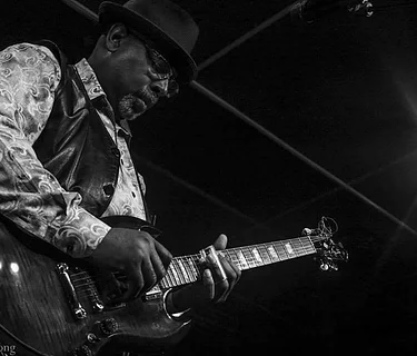 T Blues Band | Mack / Crenshaw