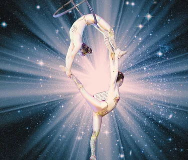 Cirque Musica: Heroes and Villains