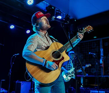 Gage & the Live Rounds