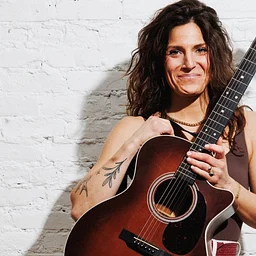 Natalie Lynch & the Hired Guns