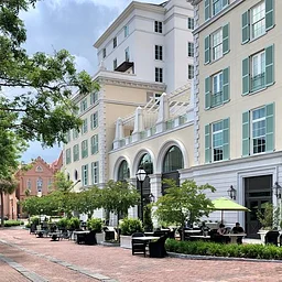 Duck Calling at Hotel Bennett