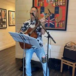 Live Music: Jesse Noren