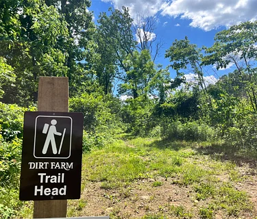 Trail Fest – Hiking, Bluegrass, Vendors, Beer + Bites!