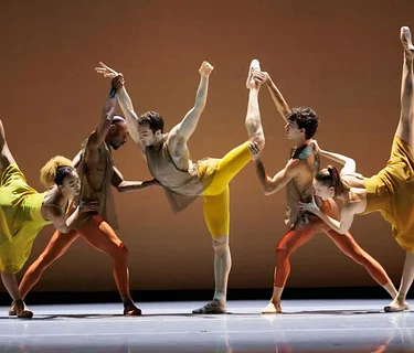 Alonzo King LINES Ballet