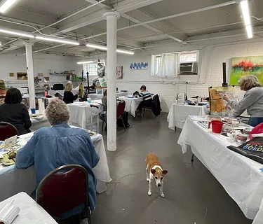 Marvelous Monday Open Studio with Instructor!