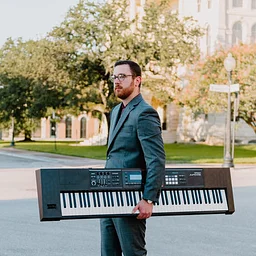 Live Music: Ray Palousek