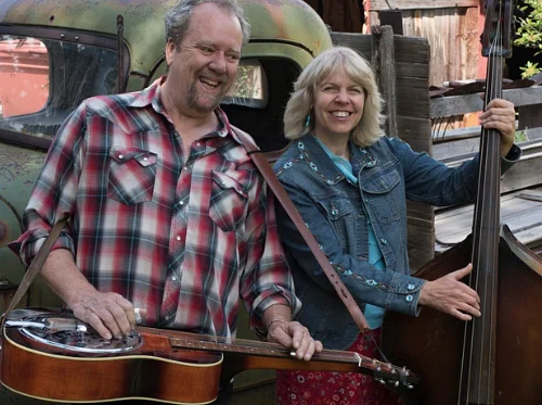 Summer Holiday Concert Series – The Colorado Currys
