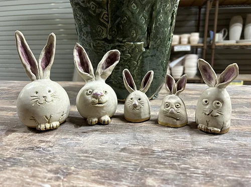 Pinch Pot Bunnies Family Class