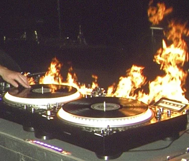 DJ Justin Barney