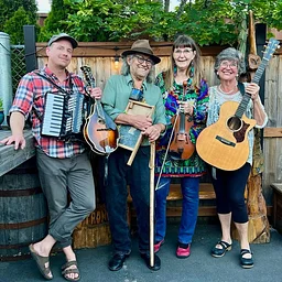 Live Music: Fiddlin’ Big Sue Band