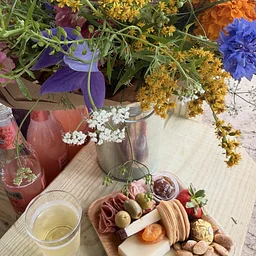 National Wine & Cheese Day: Saturday Edition