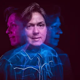 Dave Hill Returns! With special guest Alicia Kismet