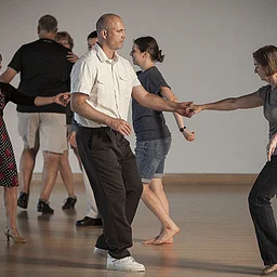 Ballroom Dance: Intermediate Lesson