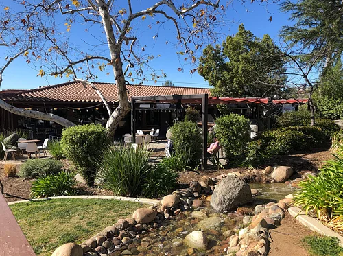 Burger Monday’s in Alpine