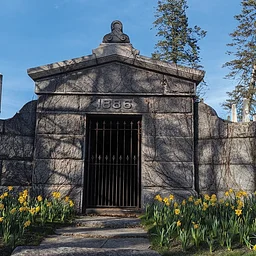 Old Center Cemetery Tour