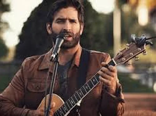 Concerts in the Courtyard: Eric Kufs & River Man