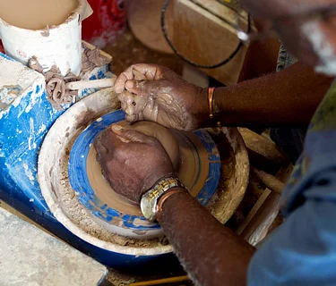 Walk-In Pottery Class