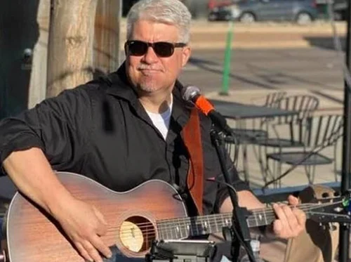 LIVE MUSIC - Chris Koltak