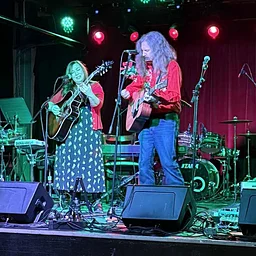 Gena Lanette Live
