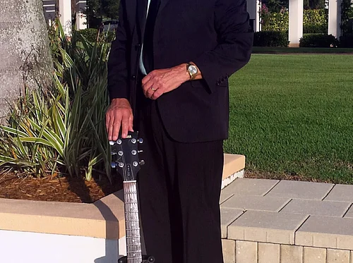 Friday Night Concert: The Generation Gap/Oldies Review