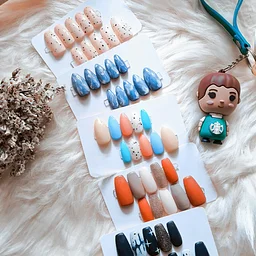 DIY Nail Art