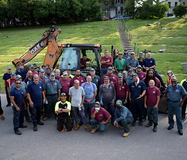 A Day in the Life of a Gravedigger 