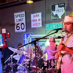 Live Music by Midnight Special