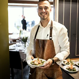 Industry Night at the Manette Wine Bar