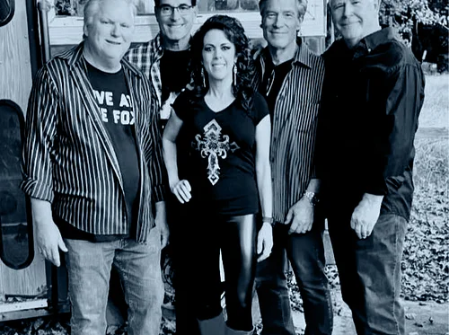 Live Music ft. Gina & The Crew Dogs