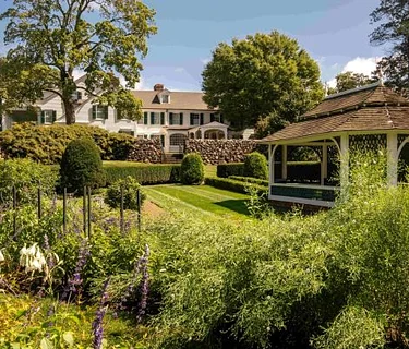 Special Themed Tour: Beatrix Farrand Sunken Garden