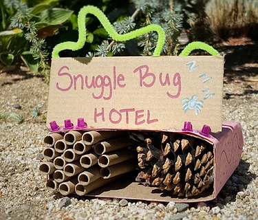 DIY Insect Hotel