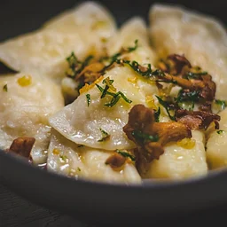 W-FA570 European Cooking with Chef Tara Valle