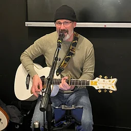 Live Music: David Mills