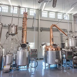 Oak House Distillery and Speakeasy