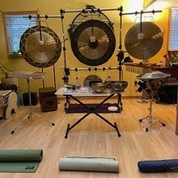 Sound Meditation Experience with Estephanie Garcia
